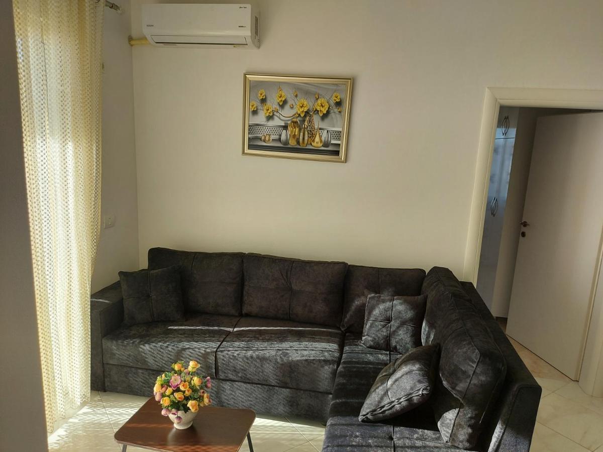 Bral Apartment 7 - Two-Bedroom With Seaview Durres Exterior photo