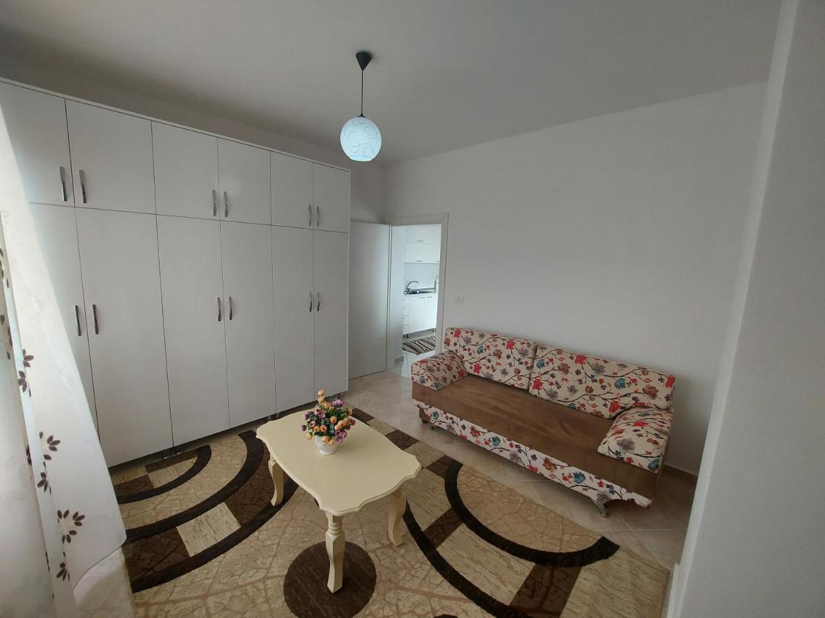 Bral Apartment 7 - Two-Bedroom With Seaview Durres Exterior photo